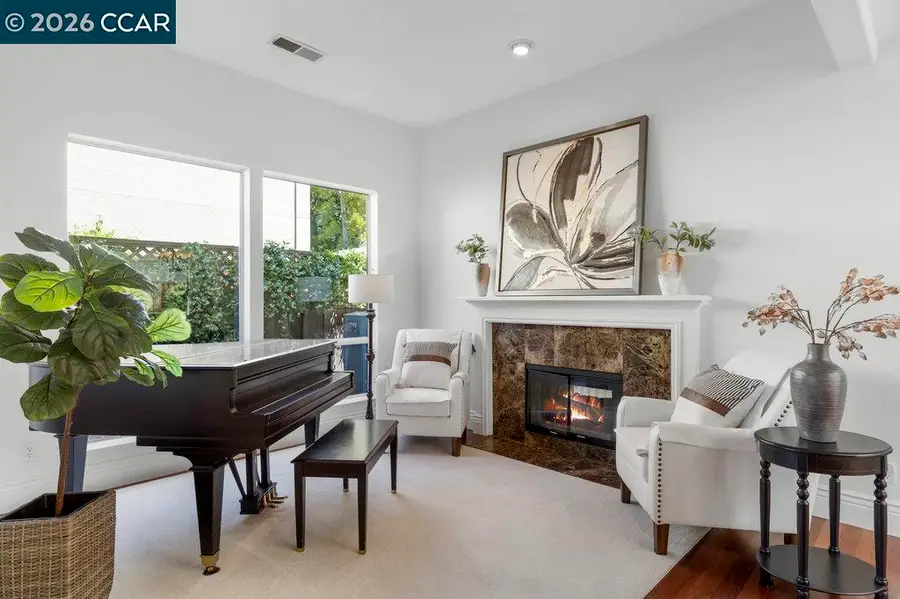 1086 Vista Pointe Cir, San Ramon, CA 94582 - Image #3