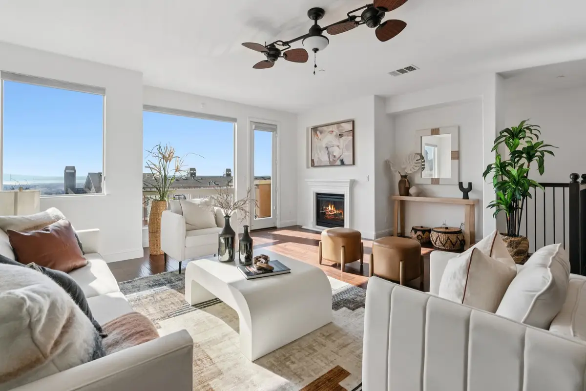 6466 Bayview Dr, Oakland, CA 94605 - Image #1