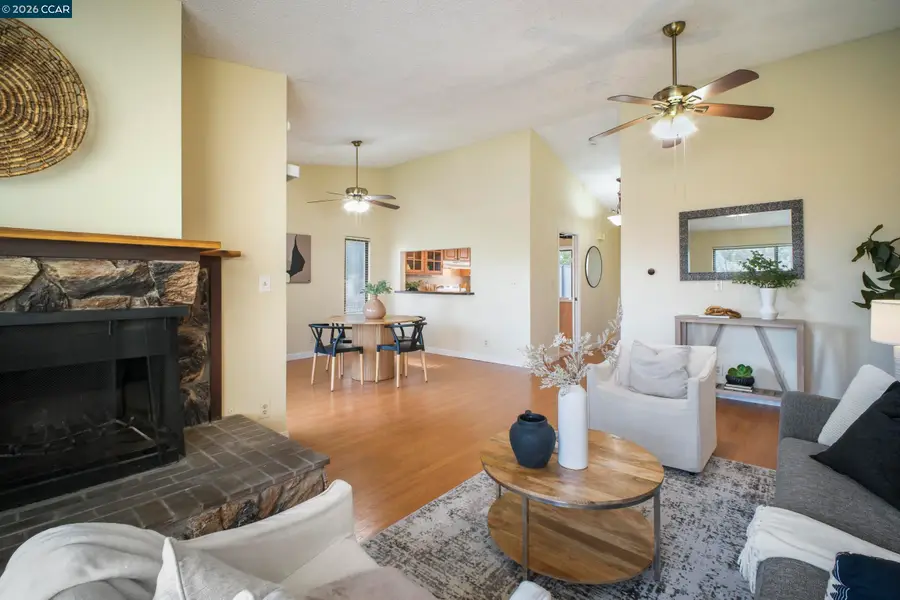 1487 Ashwood Drive, Martinez, CA 94553 - Image #3