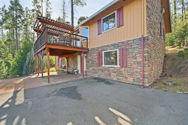 20237 Upper Skyridge Dr., Groveland, CA 95321