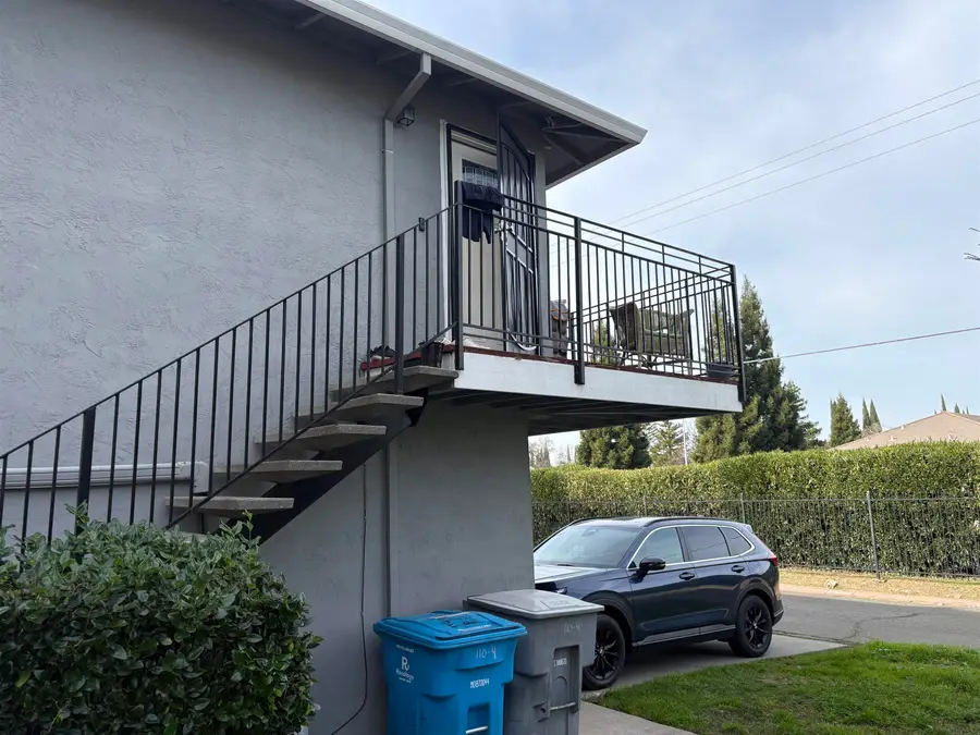110 Del Rio Ct #4, Vacaville, CA 95687 - #2