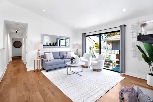 22 Schooner Ct, Richmond, CA 94804