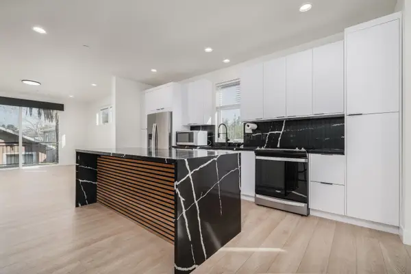 2715 Tomato Alley, Sacramento, CA 95818