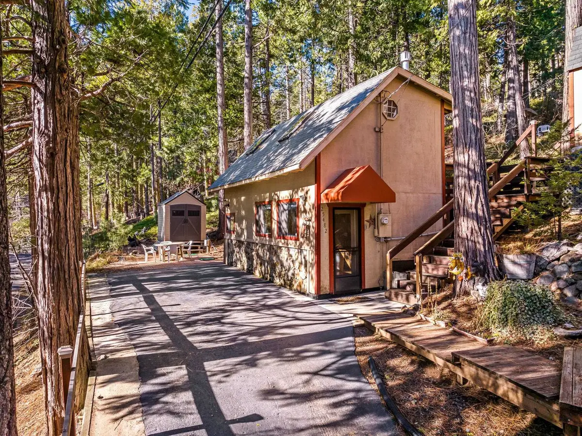 25482 Rebekah Rd, Long Barn, CA 95335 - #1