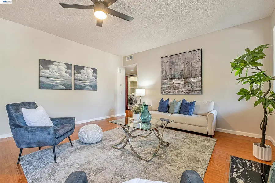 3402 Pinewood Ter #211, Fremont, CA 94536 - #3
