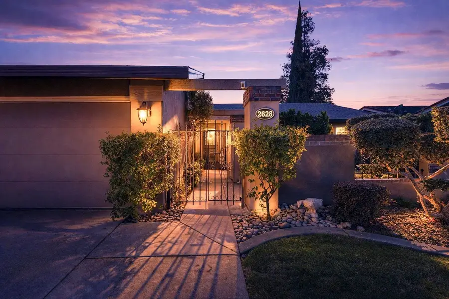 2628 Coral Oak, Modesto, CA 95355 - #3