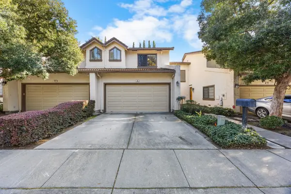 18 Gazania Ter, Fremont, CA 94536