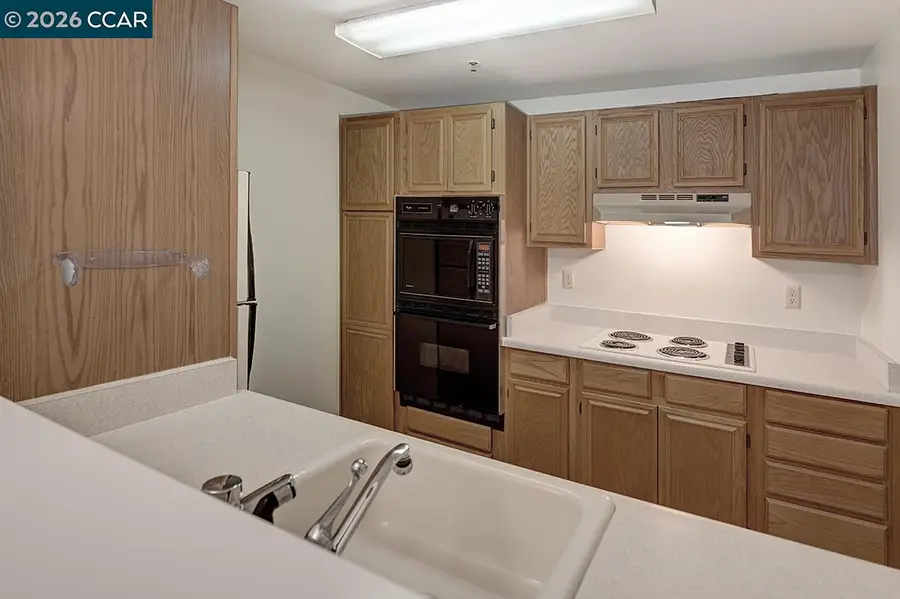 1840 Tice Creek Dr #2312, Walnut Creek, CA 94595 - Image #2