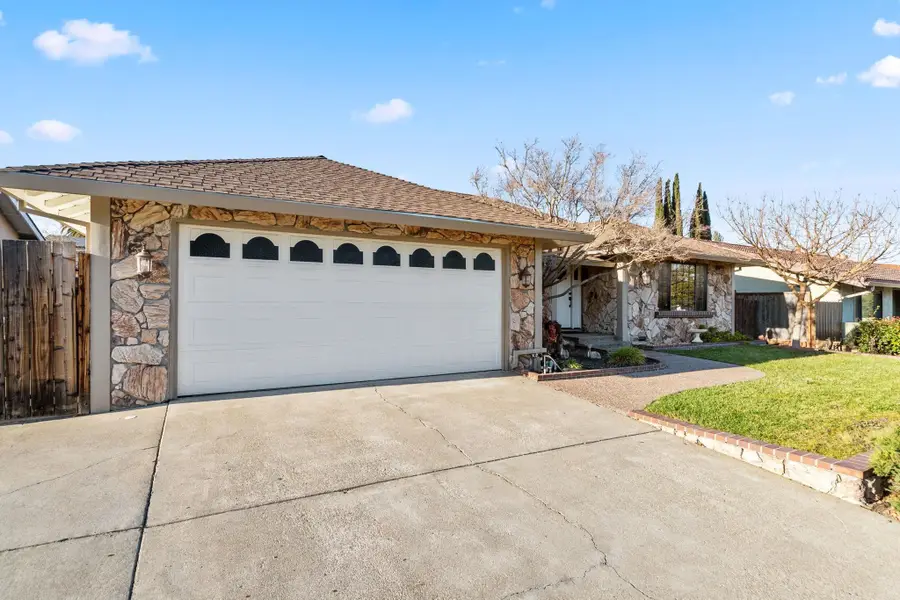 7825 Fairoaks Dr, Pleasanton, CA 94588 - #3