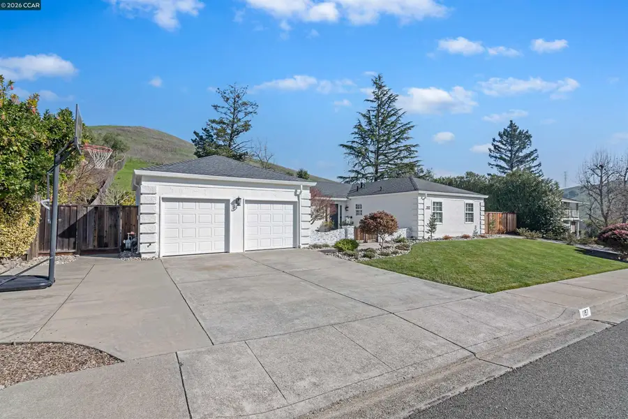 1197 Larch Ave, Moraga, CA 94556 - #2