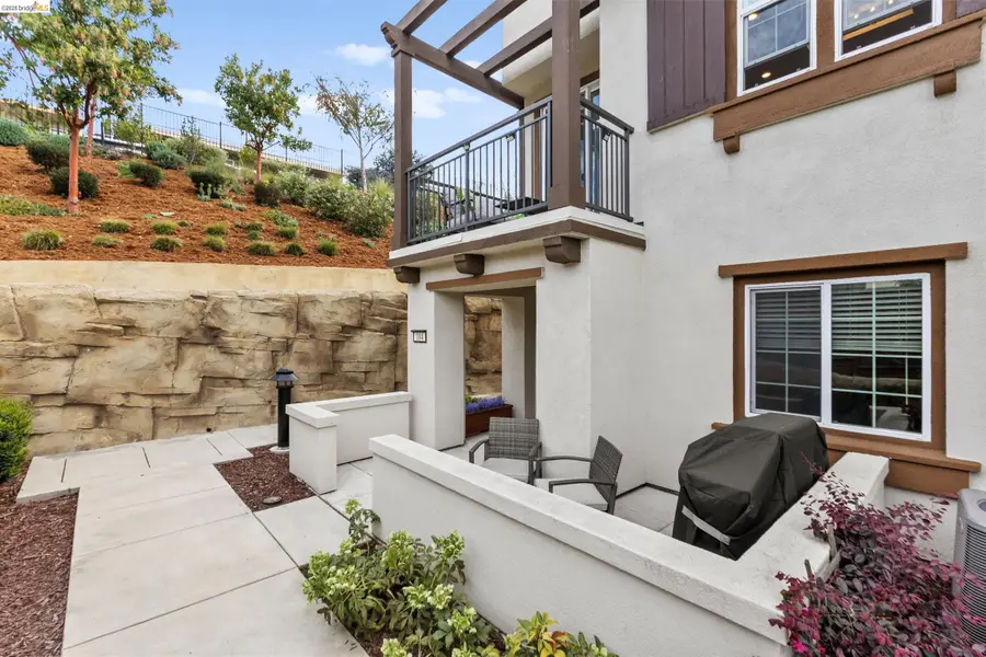 16306 Ridgehaven Dr #UNIT 104, Castro Valley, CA 94578 - #3