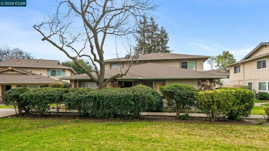 1078 Mohr Ln #A, Concord, CA 94518 - #2