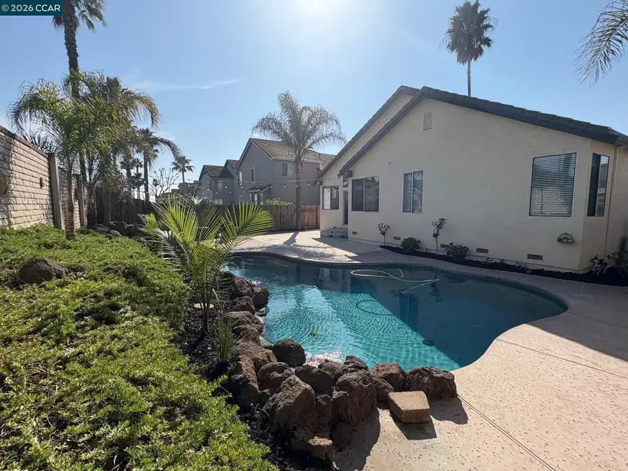 2337 Newport Place South, Discovery Bay, CA 94505 - Image #2