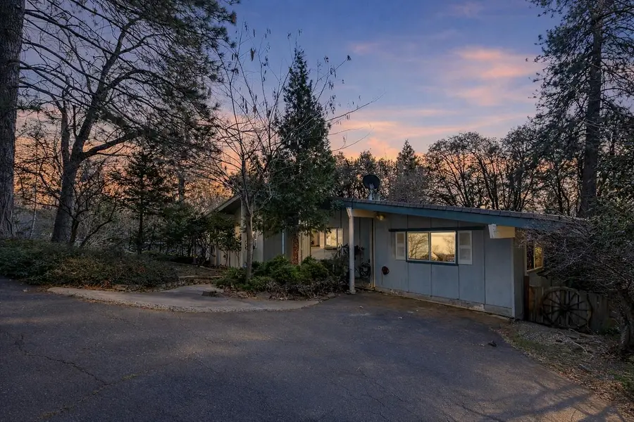 23343 Tanager Dr, Twain Harte, CA 95383 - Image #3