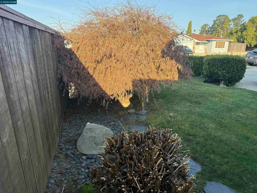 832 Windward Dr, Rodeo, CA 94572 - #2