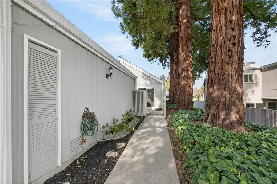 7543 Maywood Dr, Pleasanton, CA 94588 - #3