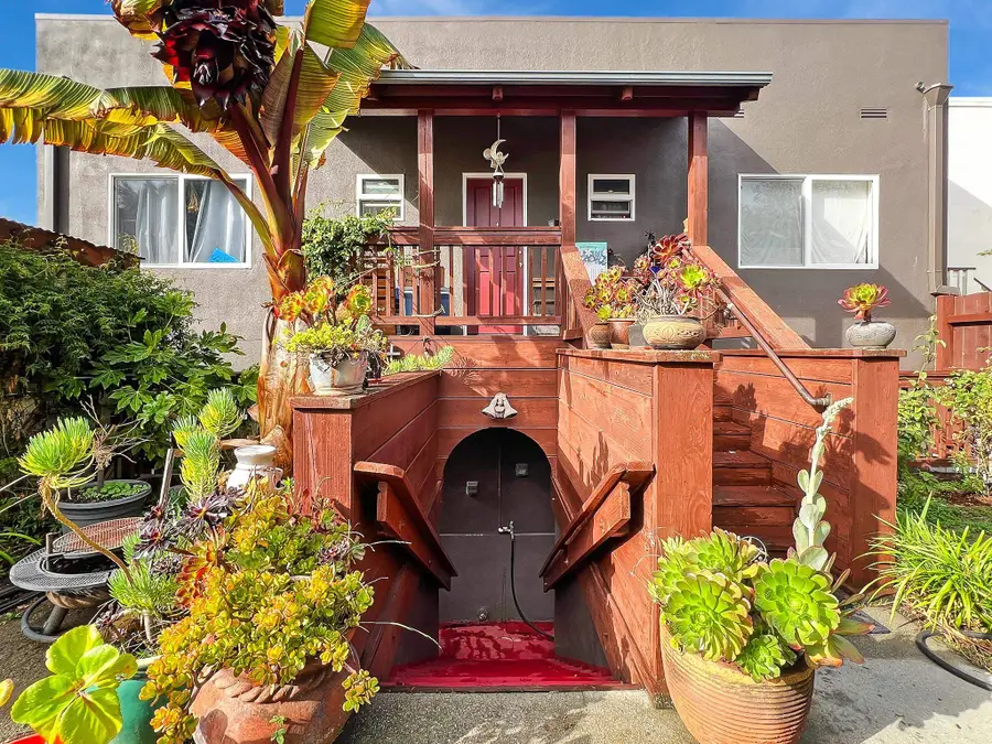 2622 Kingsland Ave, Oakland, CA 94619 - #2