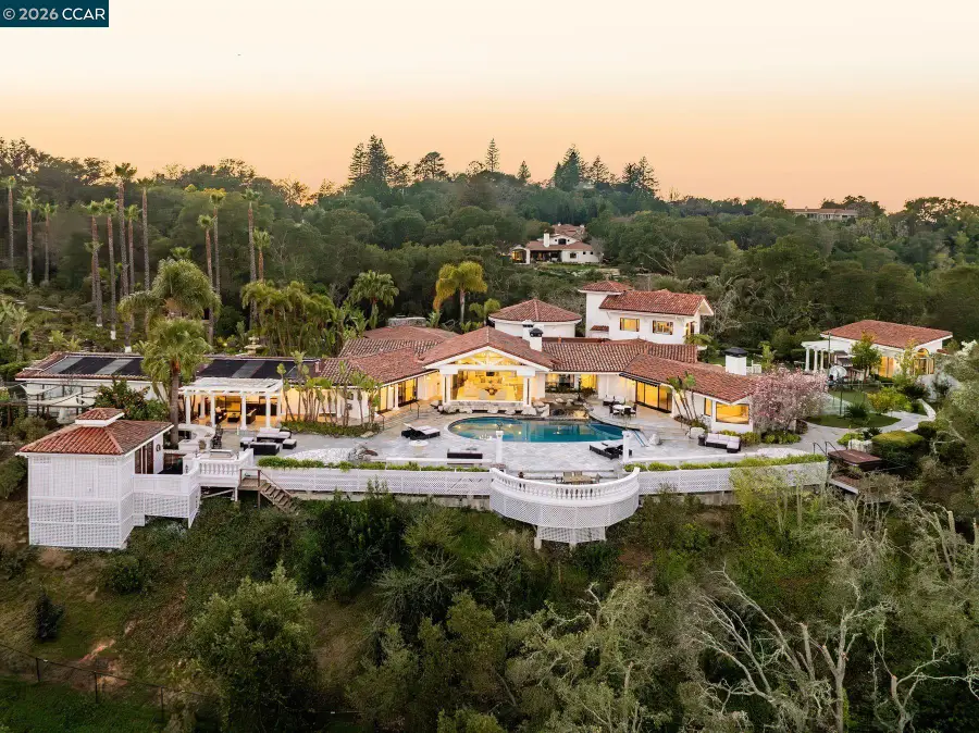 4146 Canyon Rd, Lafayette, CA 94549 - Image #2