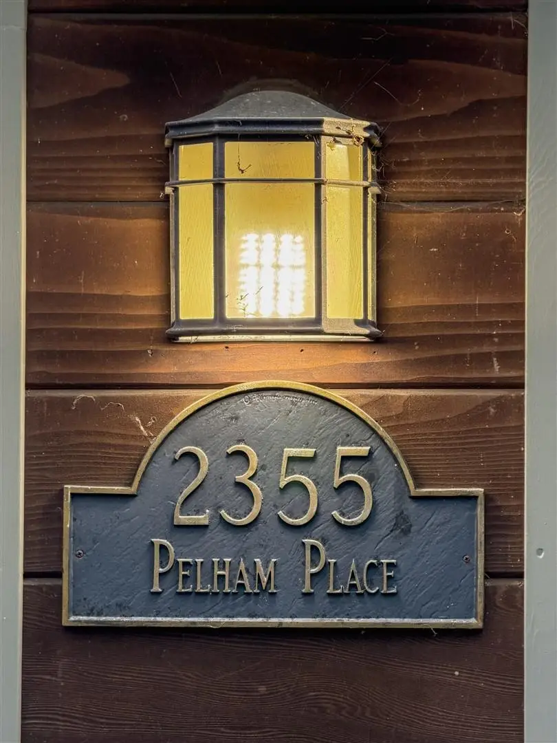 2355 Pelham Pl, Oakland, CA 94611 - Image #3