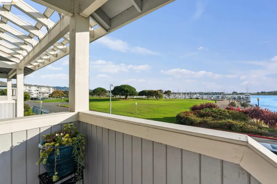184 Schooner Ct, Richmond, CA 94804 - #2