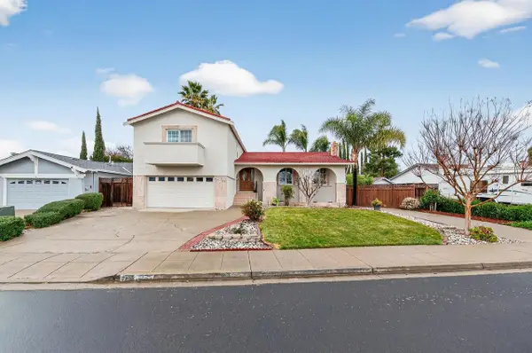 574 Cinnabar Dr, Livermore, CA 94550