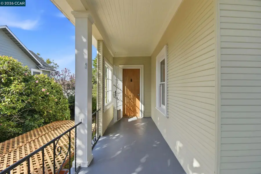 5115 Lawton Ave, Oakland, CA 94618 - #3