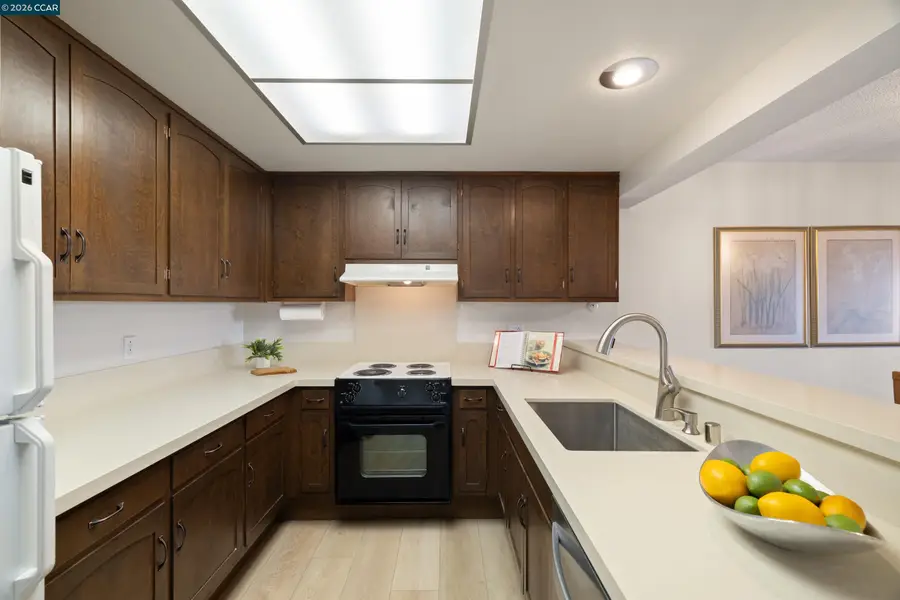 1348 Rockledge Ln #4, Walnut Creek, CA 94595 - #2