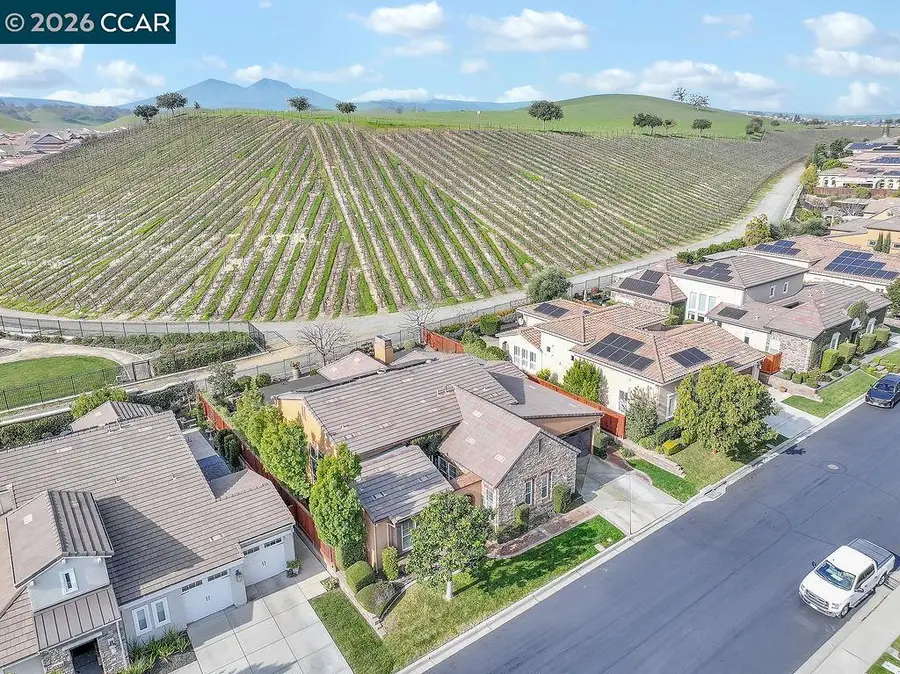 1155 Saint Julien St, Brentwood, CA 94513 - #2