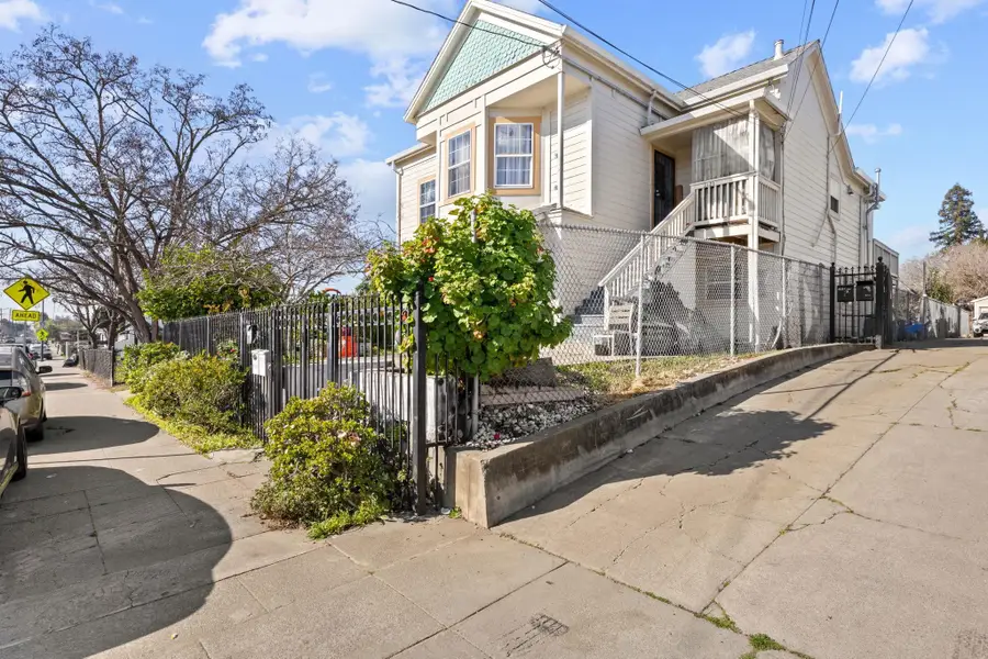 3121 Coolidge Ave, Oakland, CA 94602 - #2