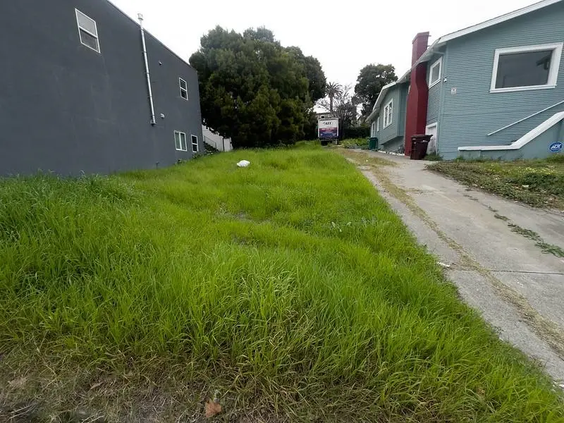 Macarthur Blvd, Oakland, CA 94603 - #1