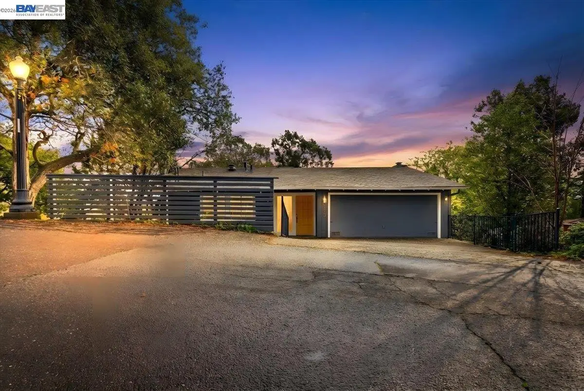 6130 Harbord Dr, Oakland, CA 94611 - #1