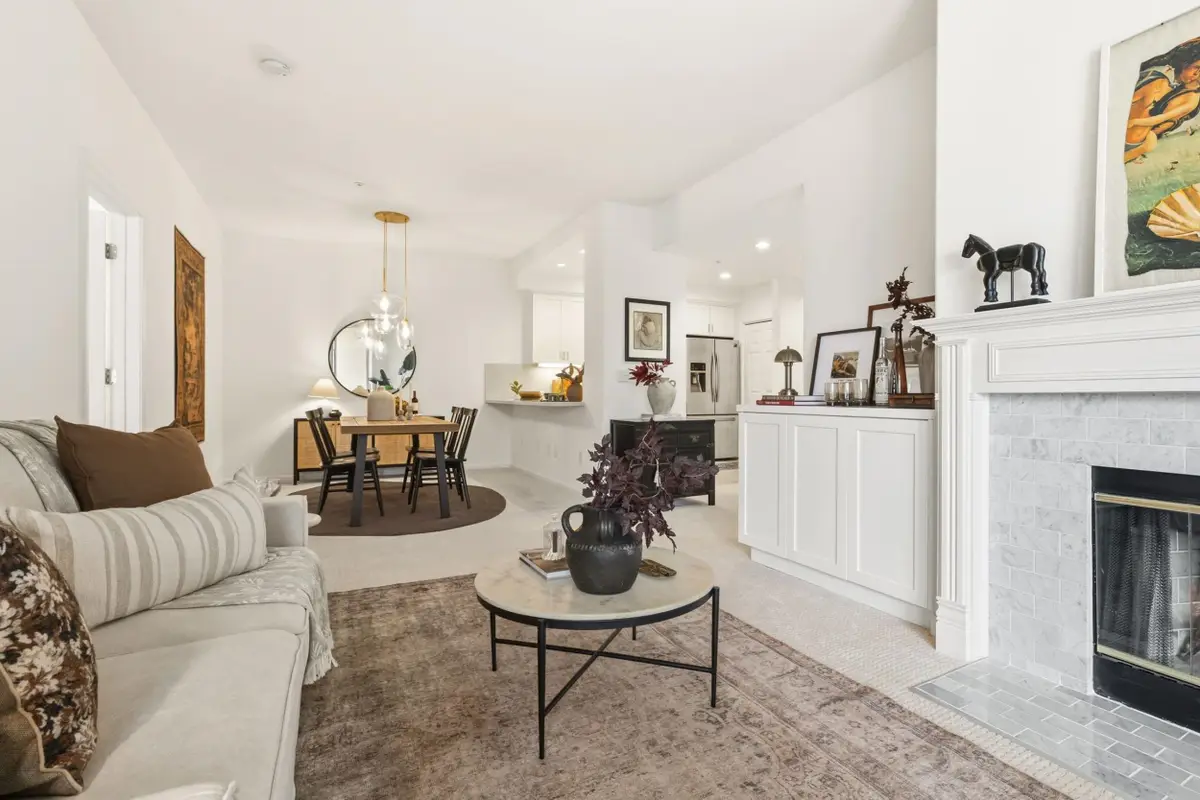 111 Saint Matthews Ave #304, San Mateo, CA 94401 - #1