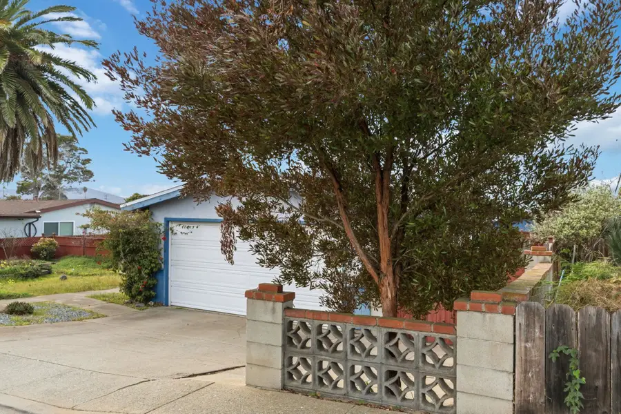 1609 Darwin St, Seaside, CA 93955 - #3