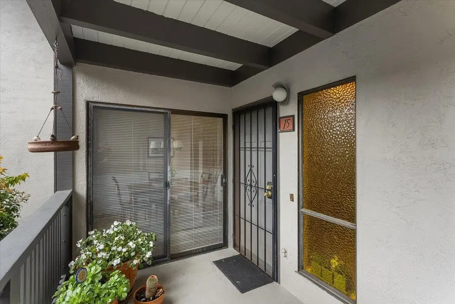 19100 Crest Ave #15, Castro Valley, CA 94546 - #3