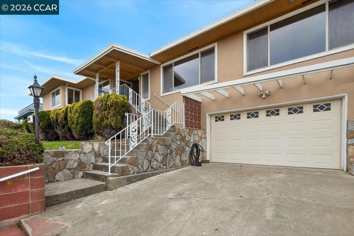 1374 Santa Clara Street, Richmond, CA 94804 - #1