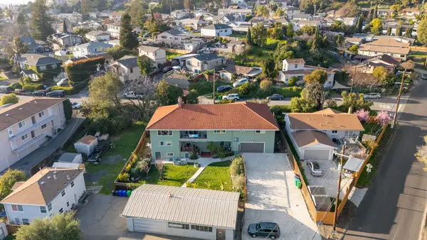 2245 Sol St, Castro Valley, CA 94578