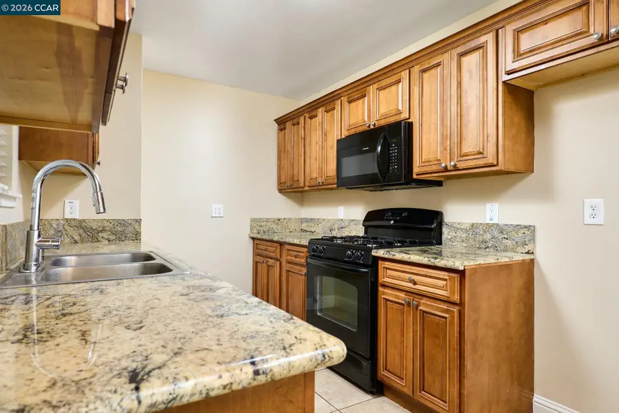 6901 9th Ave, Rio Linda, CA 95673 - #3