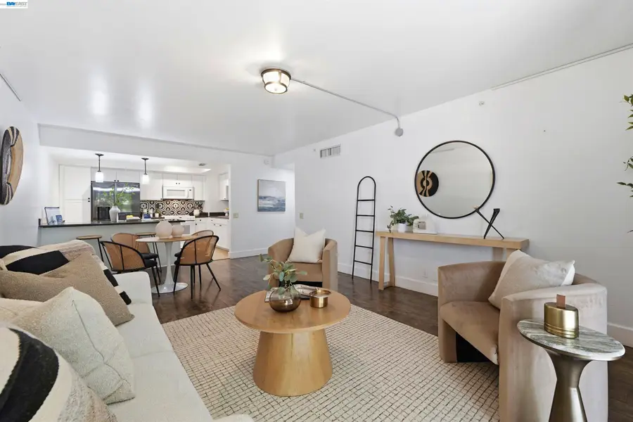 500 N St #205, Sacramento, CA 95814 - #3