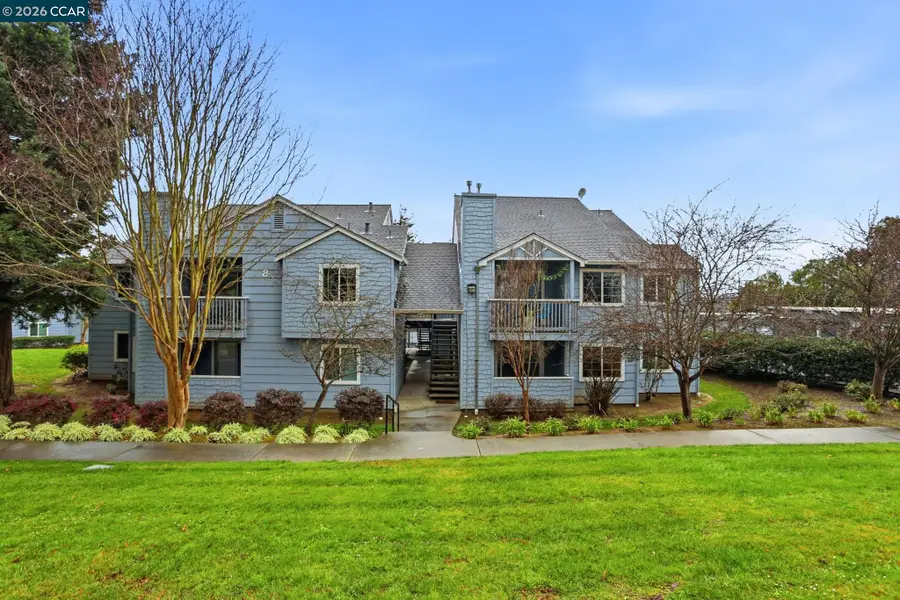 225 Lighthouse Dr, Vallejo, CA 94590 - #2