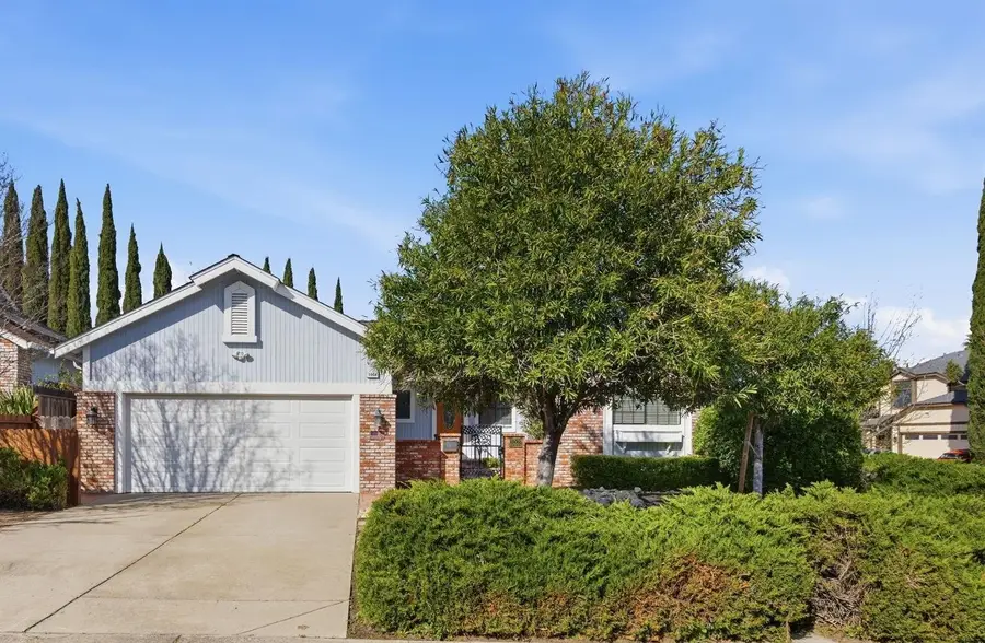 1009 Flintrock Dr, Antioch, CA 94509 - #2