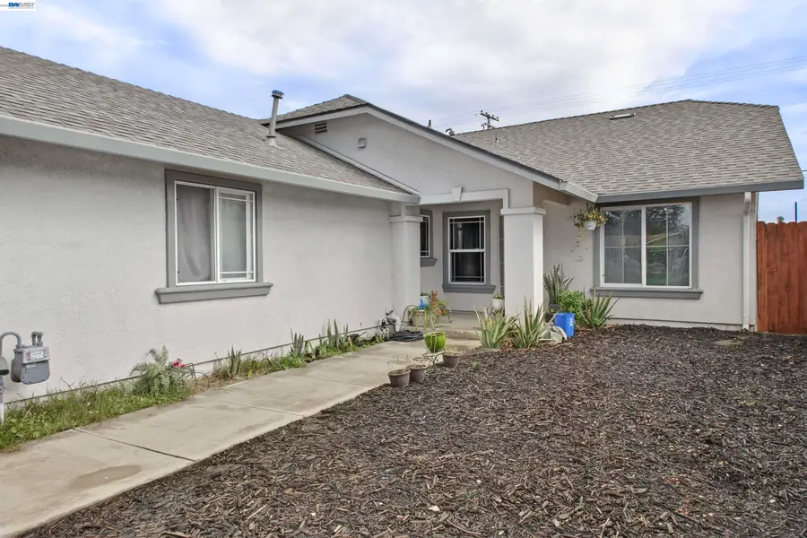 1740 Denver St, Modesto, CA 95358 - #3