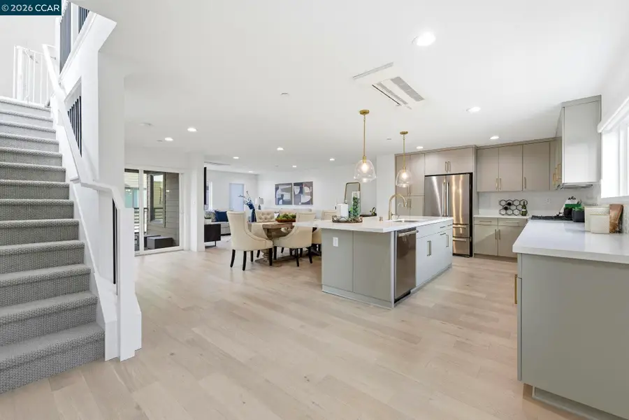 156 Pioneer Ave, Walnut Creek, CA 94597 - #3