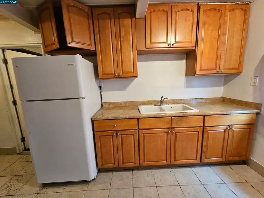 604 Harrison Dr, Richmond, CA 94806 - #2
