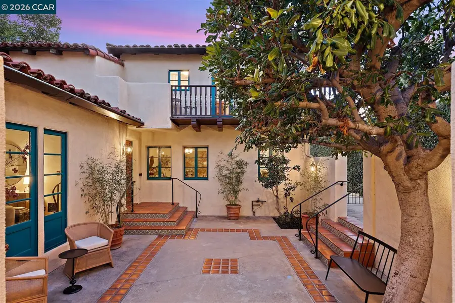 1239 Geneva St, Glendale, CA 91207 - #3