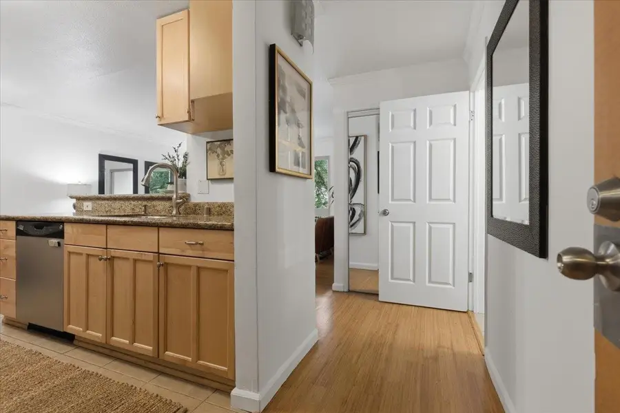 66 Fairmount Ave #105, Oakland, CA 94611 - #3