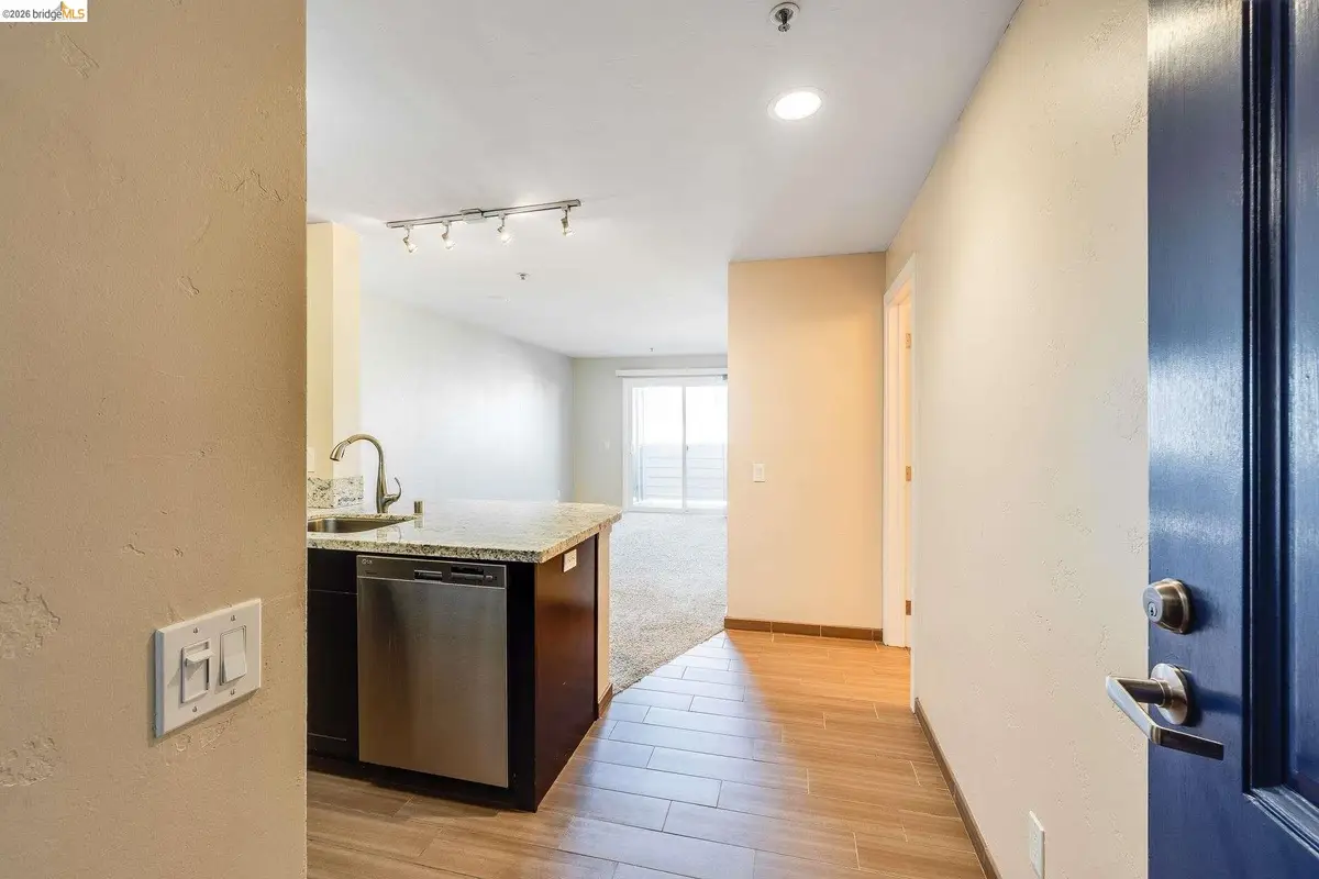 6400 Christie Ave #3408, Emeryville, CA 94608 - #1