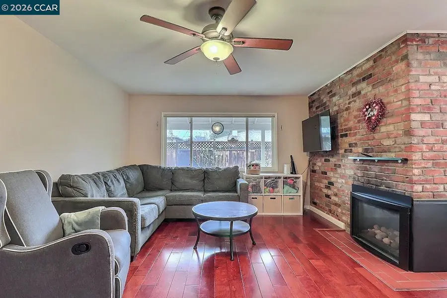3124 Mount Diablo St, Concord, CA 94518 - #3