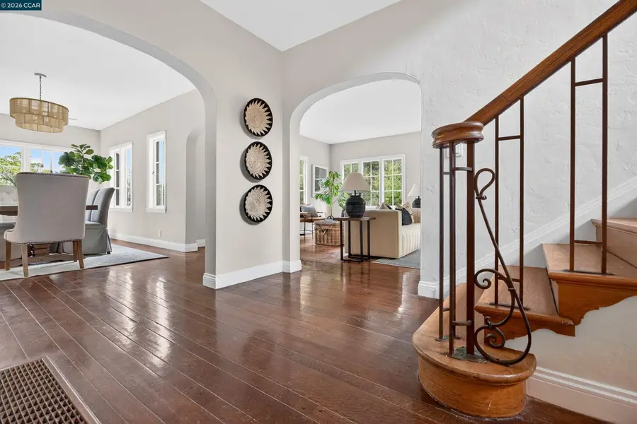 5906 Bruns Ct, Oakland, CA 94611 - #3