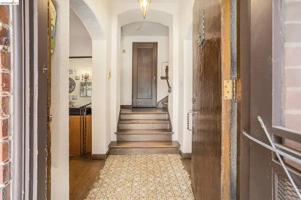 1545 W Walnut Street, Stockton, CA 95203