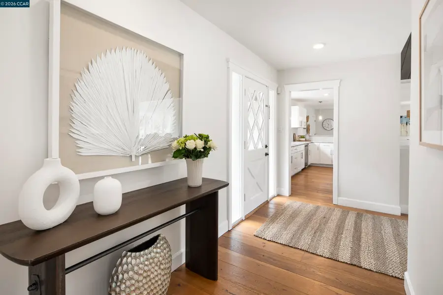 28 Southwood Dr, Orinda, CA 94563 - #3